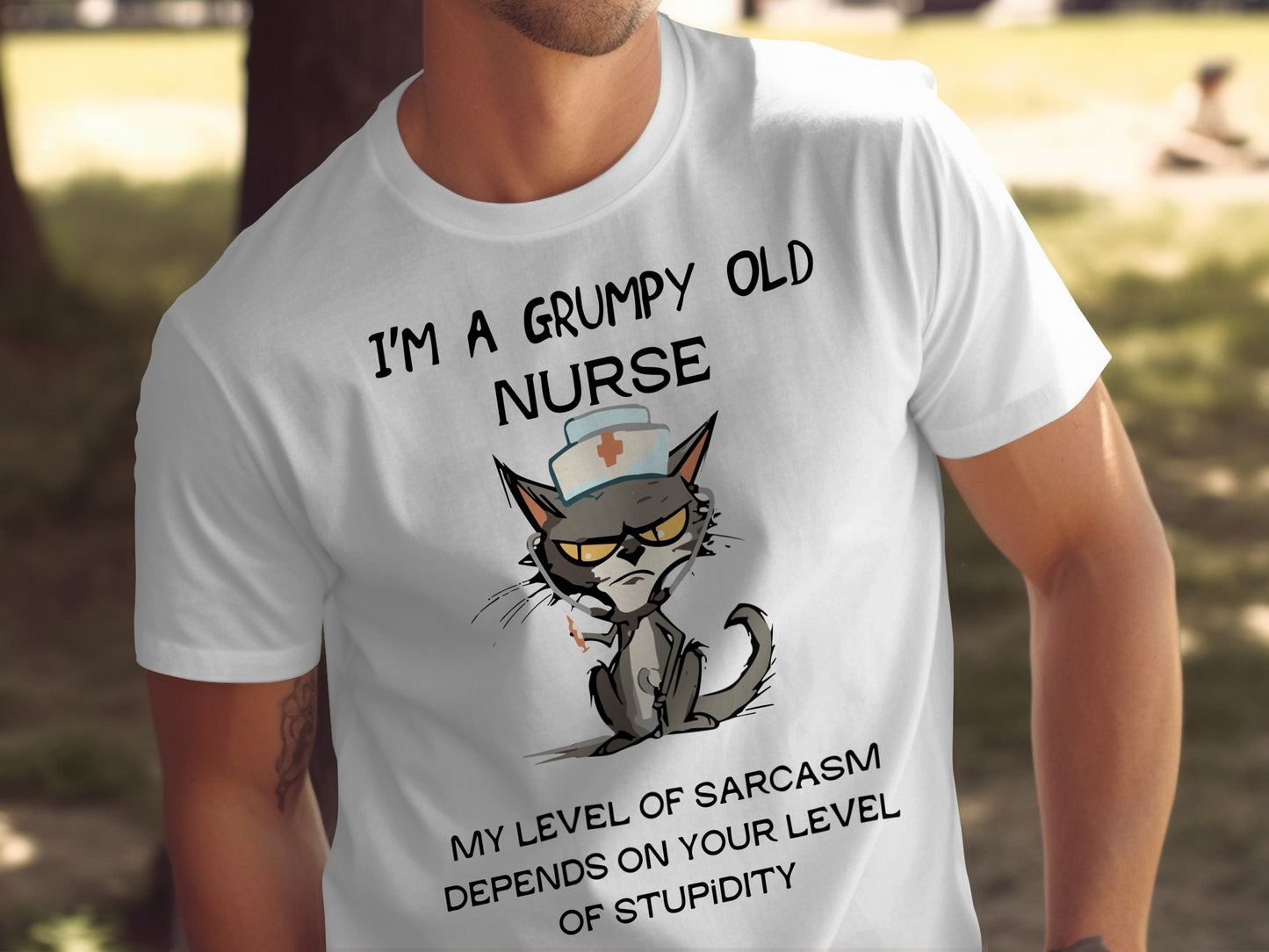 I'm A Grumpy Old Nurse Sarcastic Cat T-Shirt