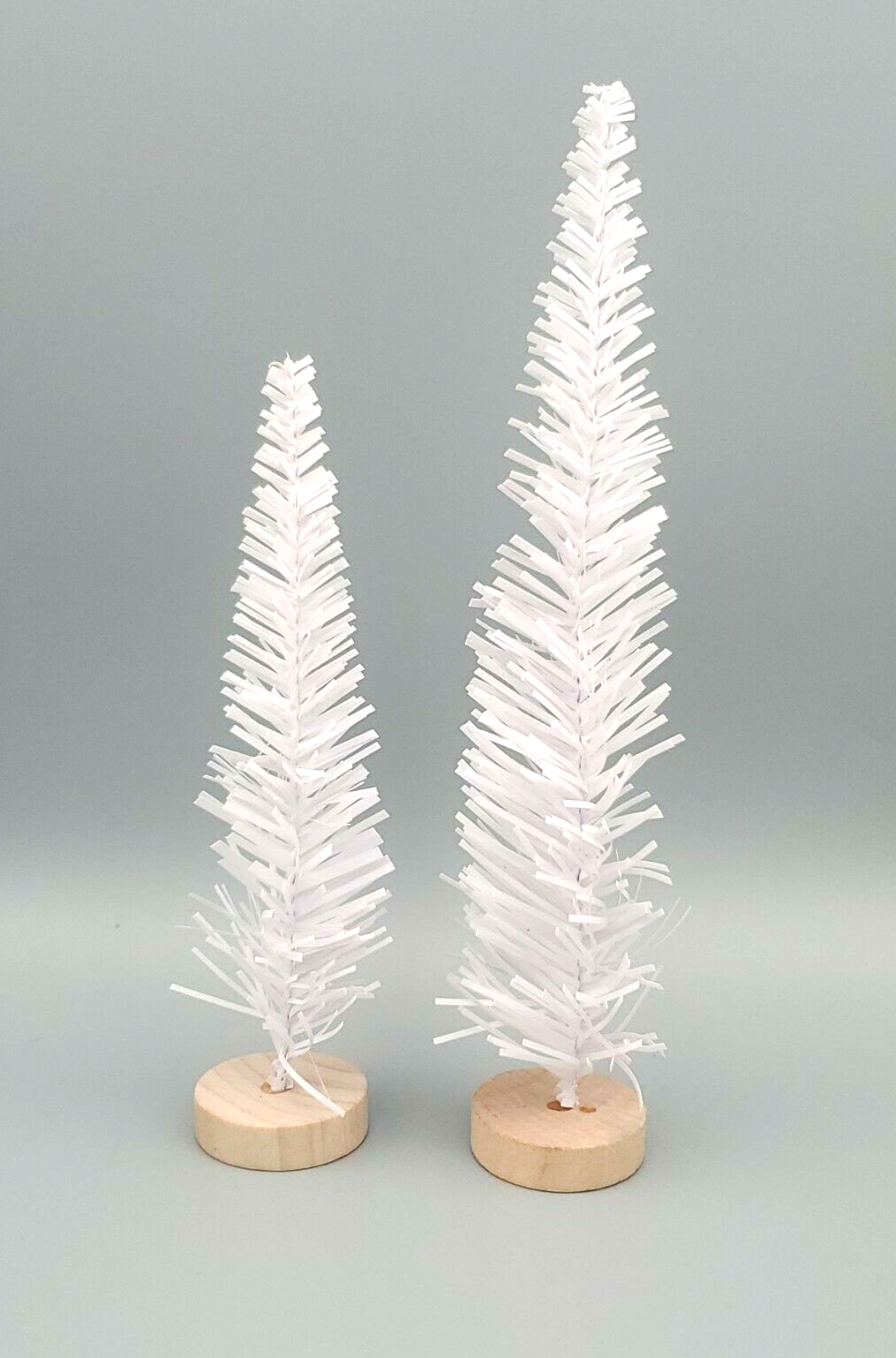 2 Playground - 8pc Tinsel Trees - Gold, Green, Silver & White  Bullseye's 8 Pack