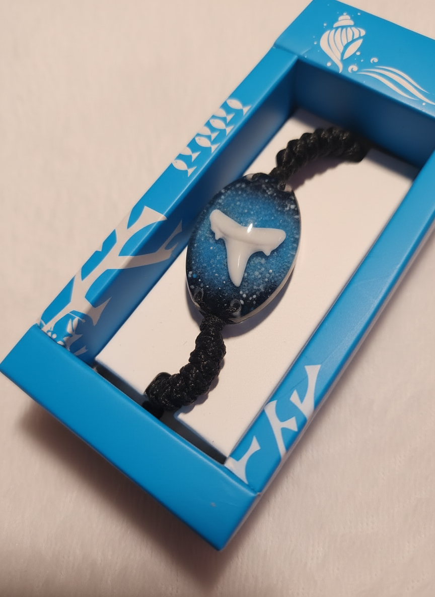 Enhanced bracelet photo 2 - close-up details