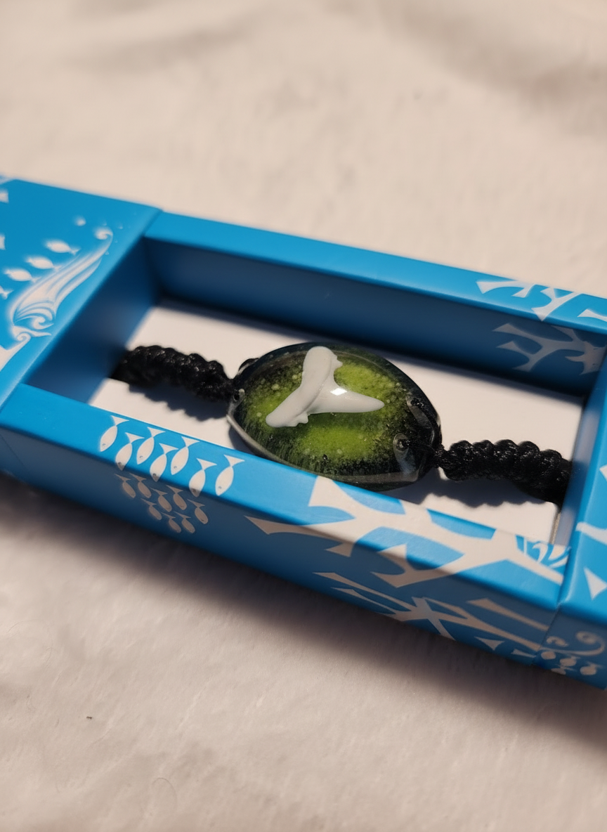 Enhanced bracelet photo 5 - feature highlight