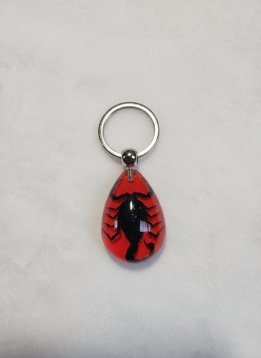 Enhanced red scorpion keychain photo 1