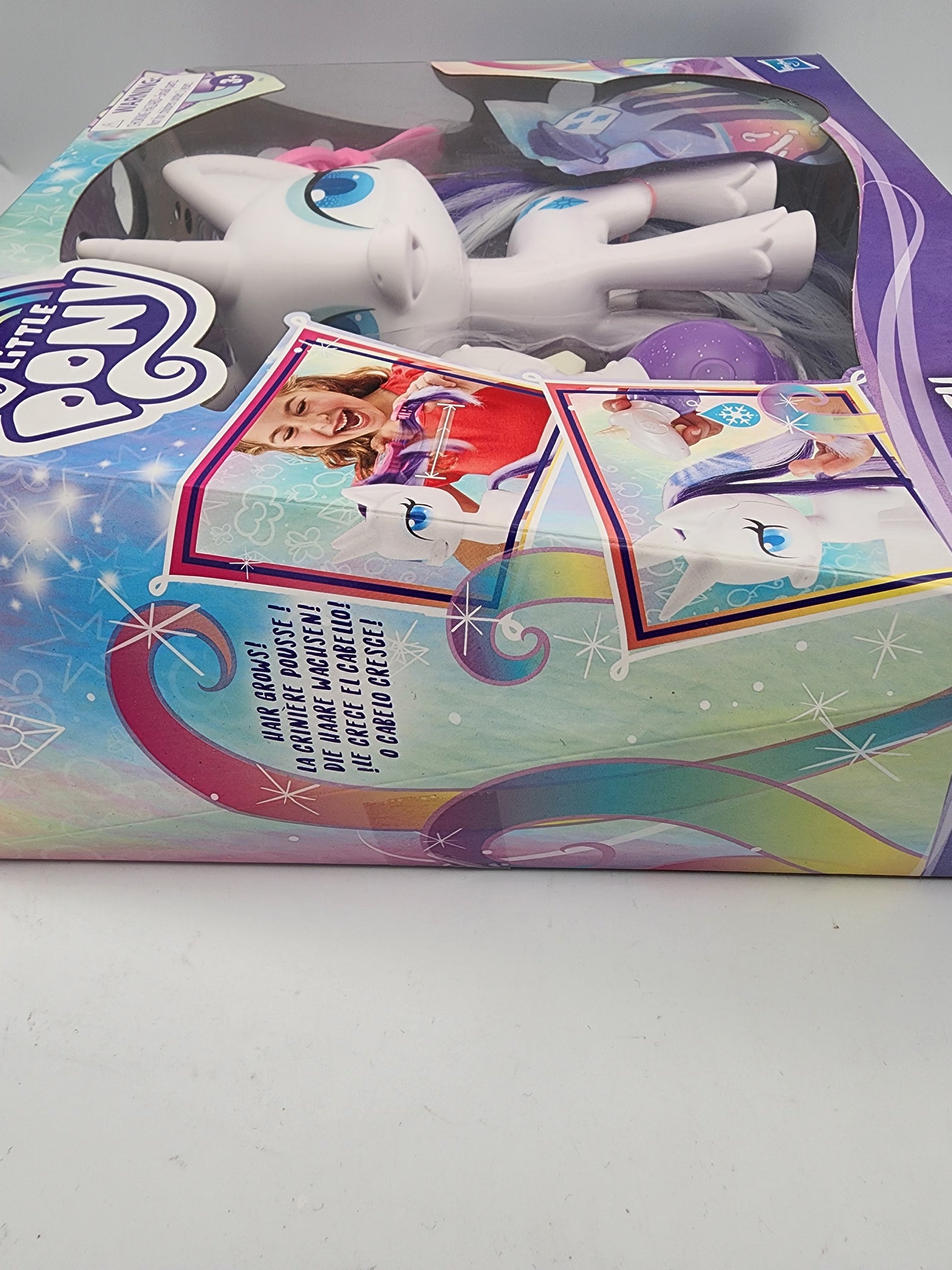 Toy pony in packaging with colorful design