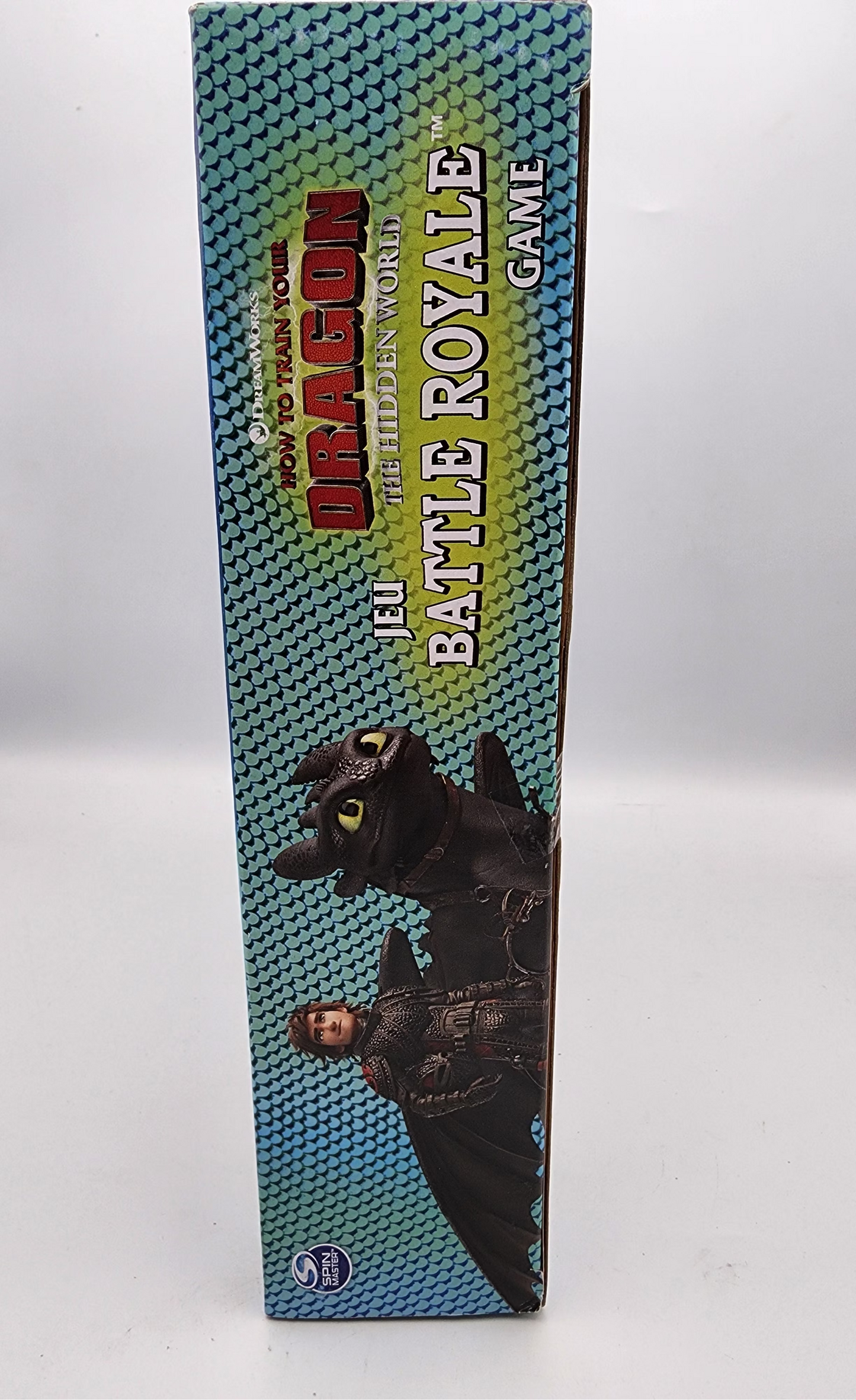 Box for 'How to Train Your Dragon Battle Royale Game' with a dragon illustration on a white background