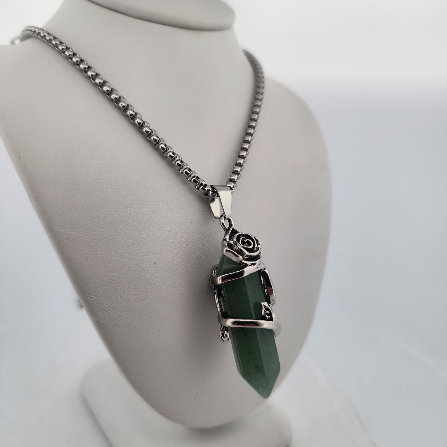 Green Aventurine Wire-Wrapped Pendant Necklace