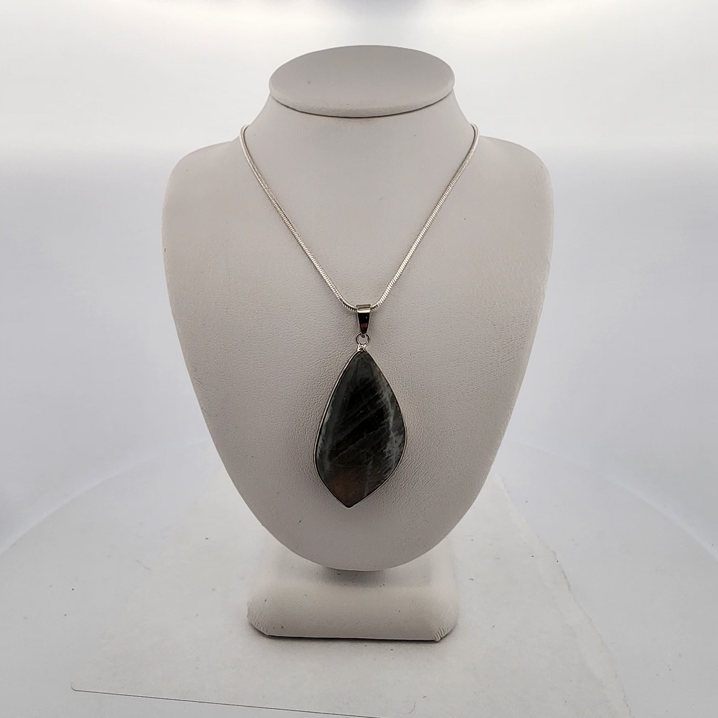 Labradorite Pendant Necklace