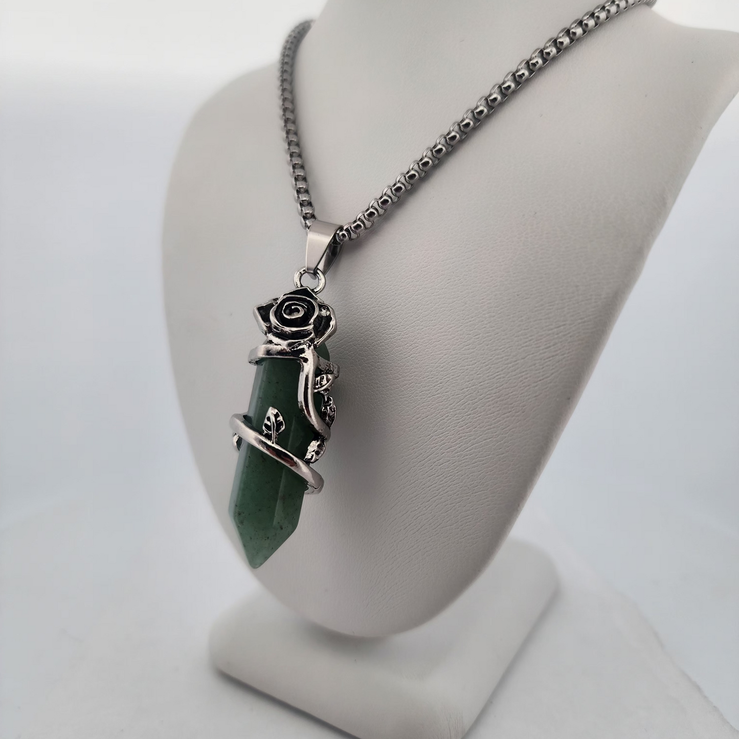Green Aventurine Wire-Wrapped Pendant Necklace
