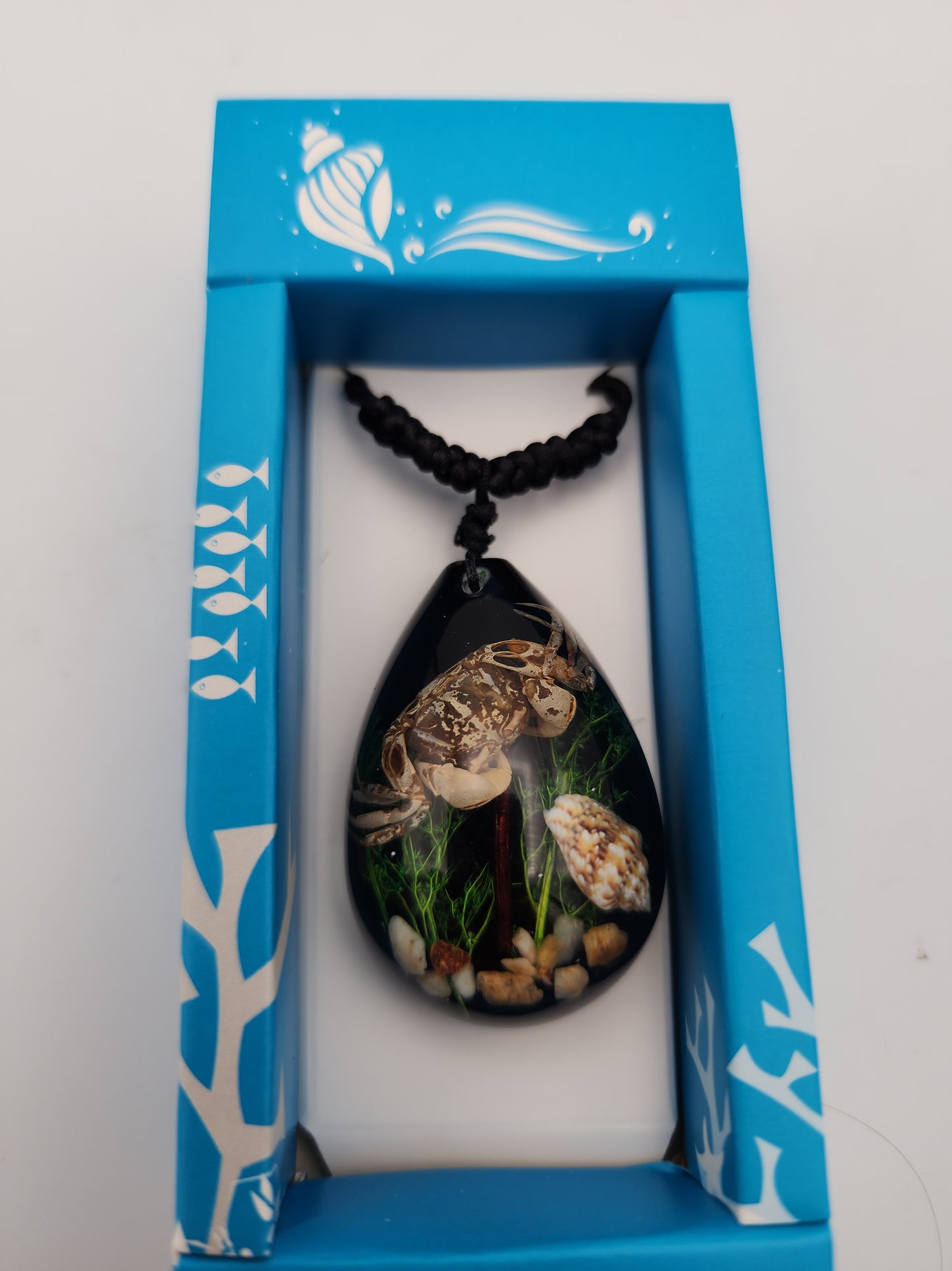 Sea Life Resin Pendant Necklace - Ocean Crab & Shells