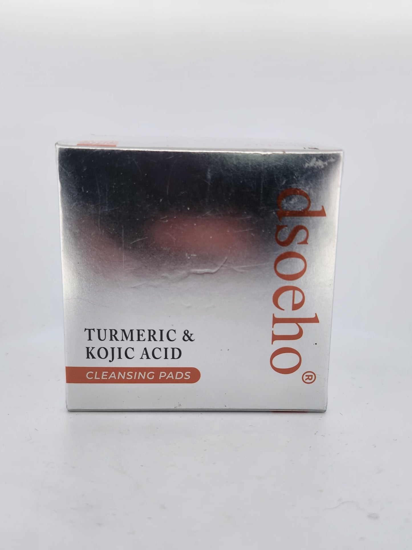 Box of dsoeho Turmeric & Kojic Acid Cleansing Pads on a white background