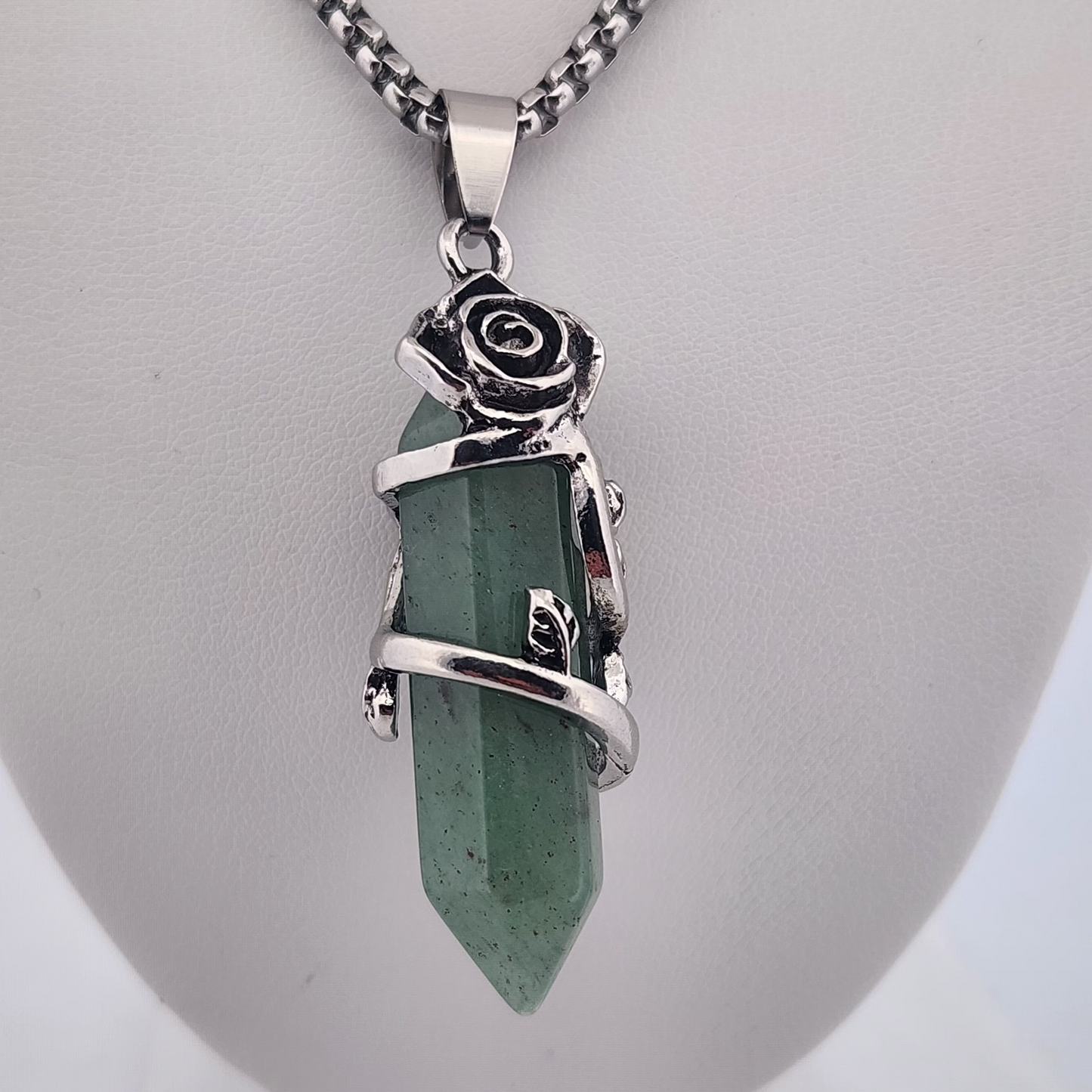 Green Aventurine Wire-Wrapped Pendant Necklace