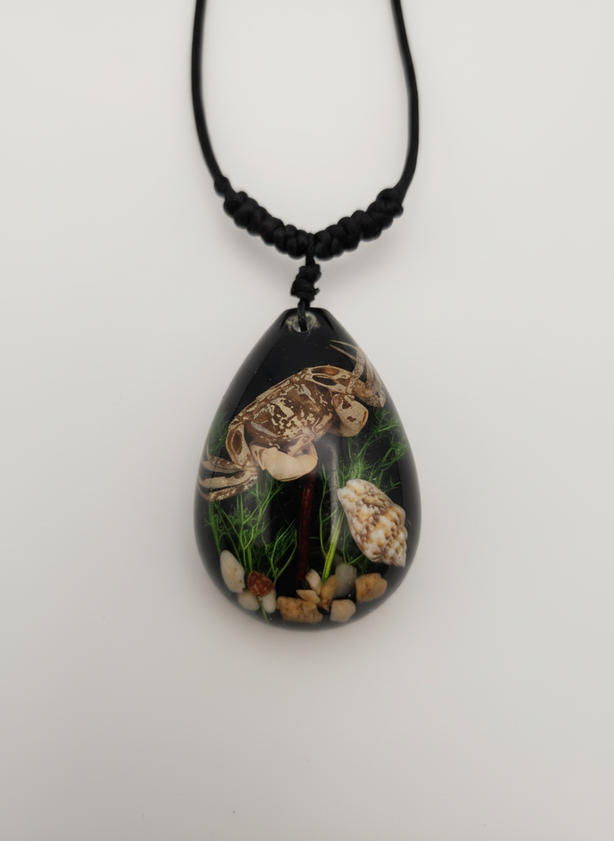 Sea Crab Pendant Detail